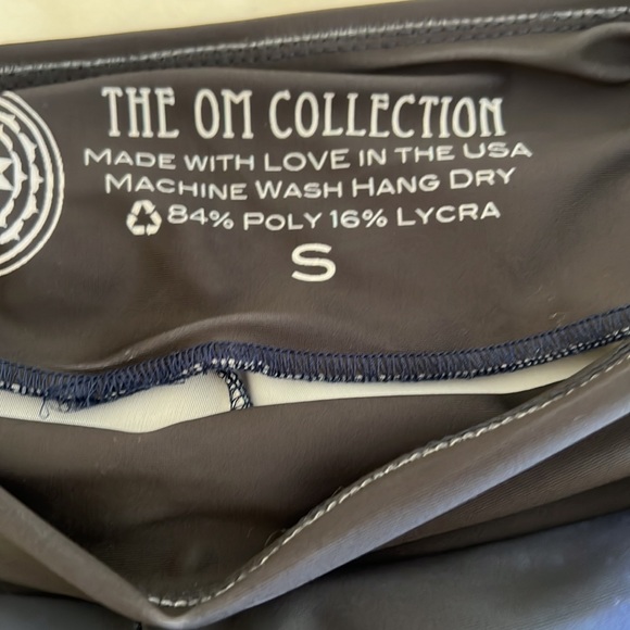 The Om Collection calf length leggings. Size small. Gently worn. - Picture 3 of 3
